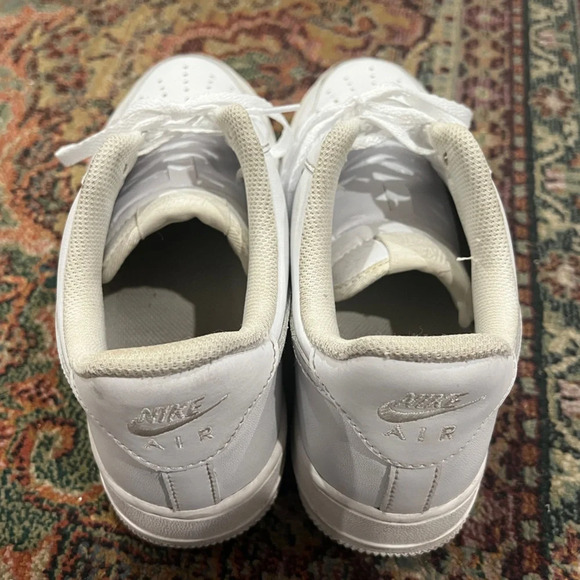 FINAL PRICE Nike Air Force 1 Shoes - Picture 2 of 5